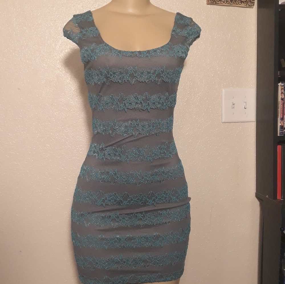Candies size small cute lace dress
